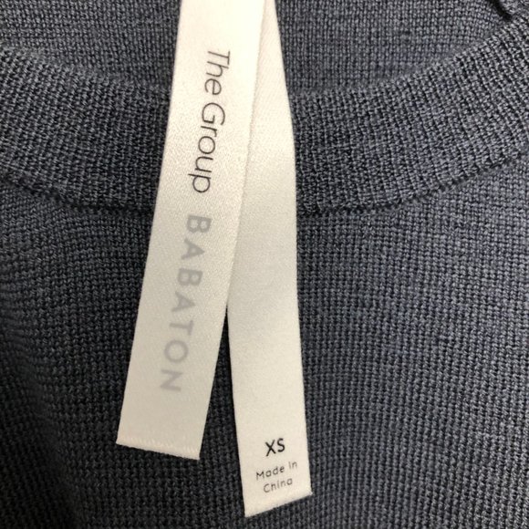 Aritzia Babaton Merino Wool Crop Sweater Size XS - Picture 3 of 5